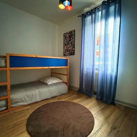 Maison Vue Sur Le Rhone A Proximite Du Port *