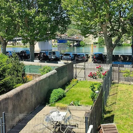Maison Vue Sur Le Rhone A Proximite Du Port * Les Roches-de-Condrieu